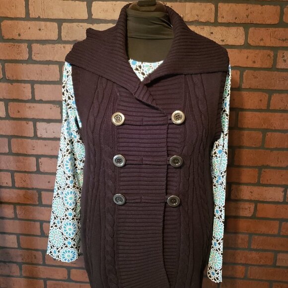 Style & Co Cable Knit Vest - Picture 2 of 10